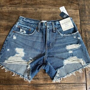 Abercrombie MidRise Boyfriend Denim Short